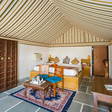 Sky Desert Safari Camp Jaisalmer Eksteriør billede