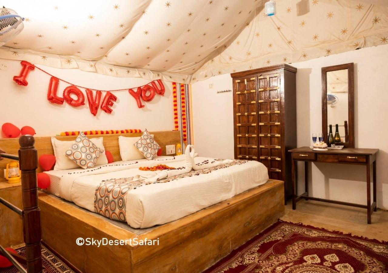 Sky Desert Safari Camp Jaisalmer Eksteriør billede
