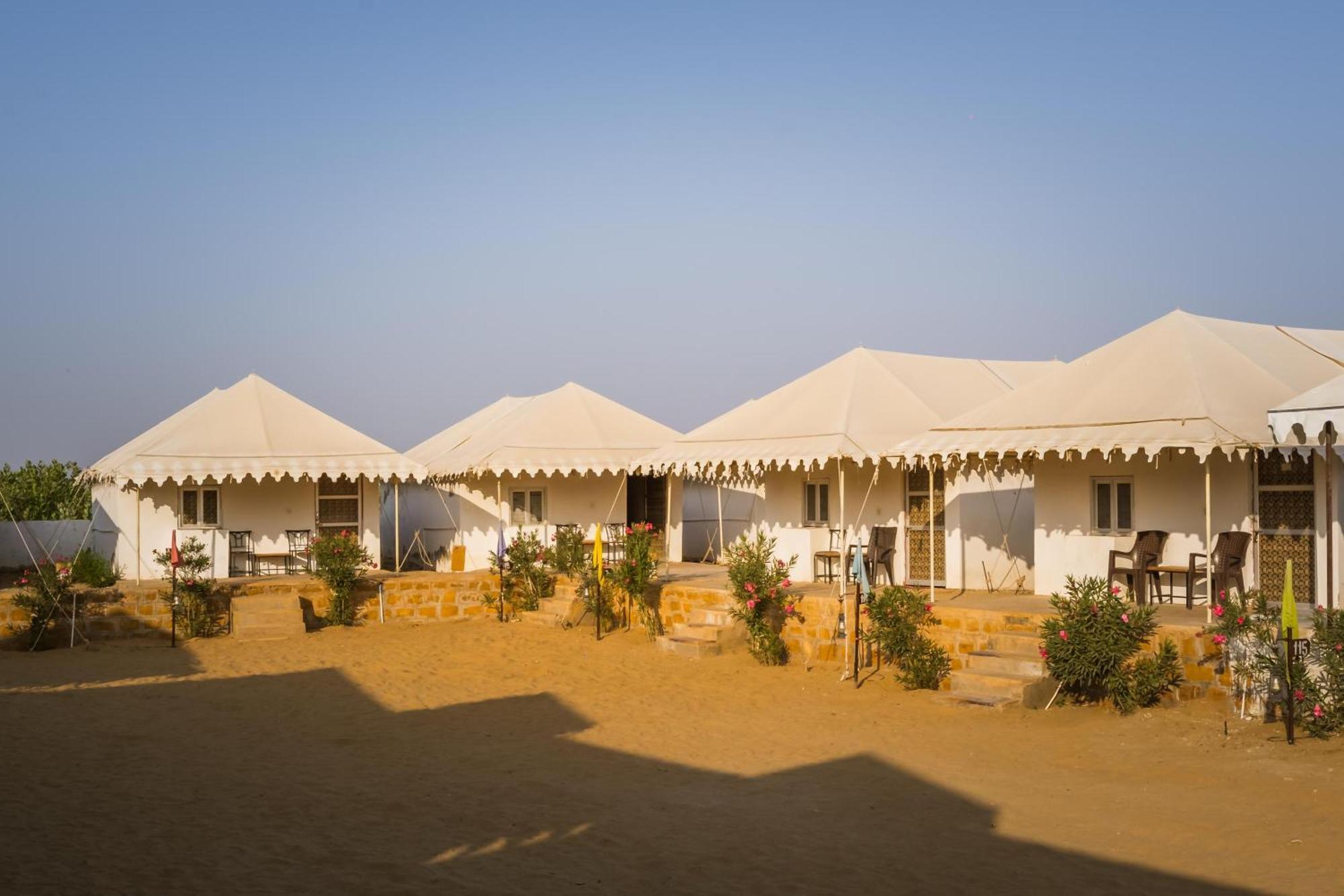 Sky Desert Safari Camp Jaisalmer Eksteriør billede